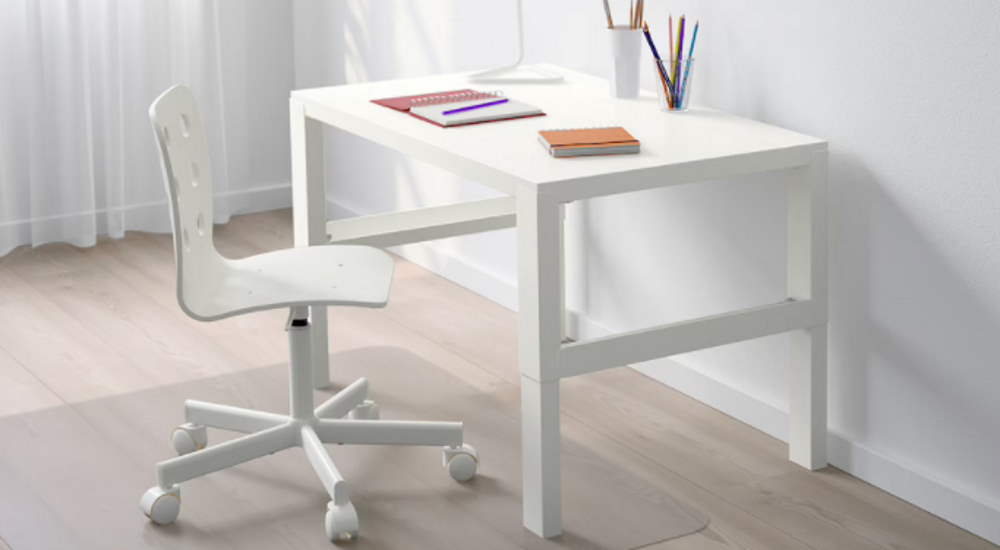 IKEA Pahl Desk for home andoffice use