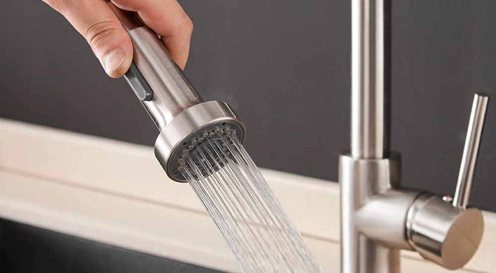 Pull out pull down faucet features